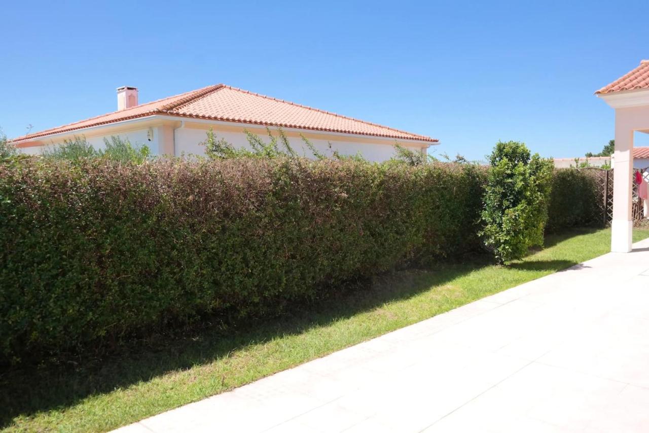 Spacious House In Aldeia Dos Pinheiros With Pool Azeitão Exterior foto